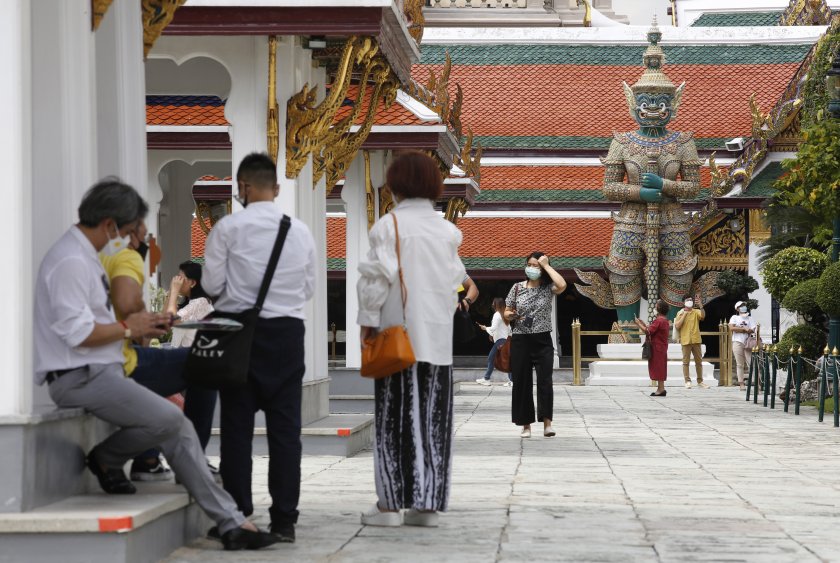 месеца ограничения тайланд отваря границите туристи