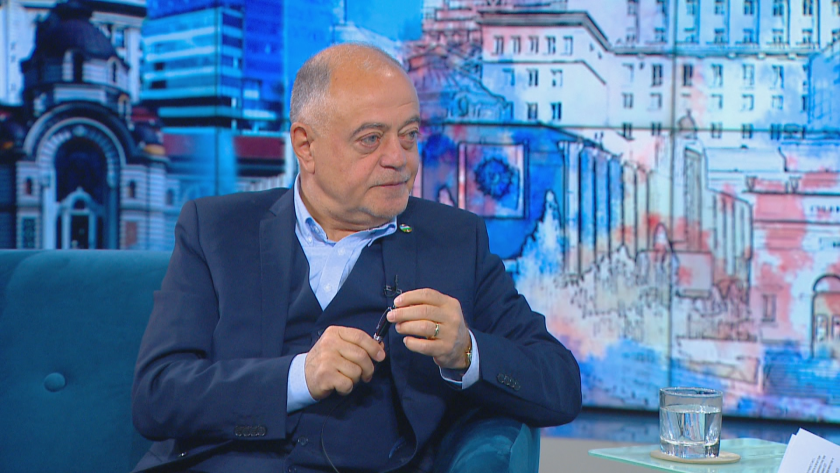 Атанас Атанасов: Сигурен съм, че преди Коледа България ще има ново редовно правителство