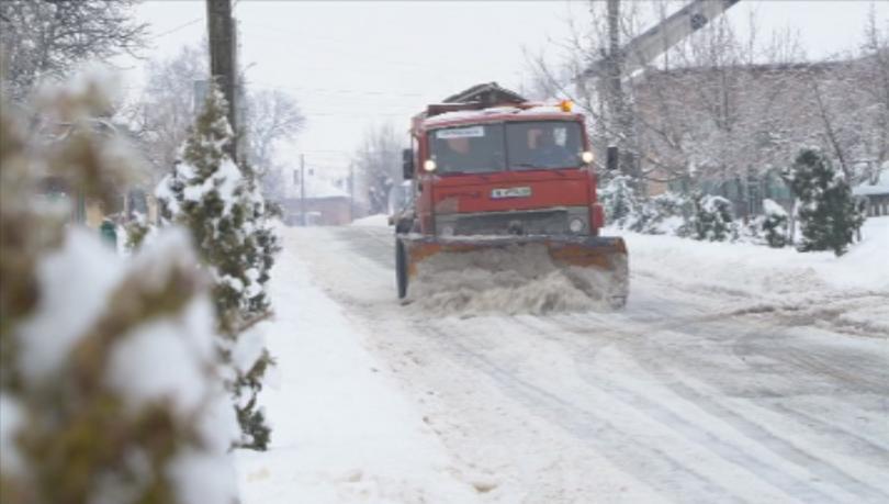 Временно движението по АМ Хемус в посока София е ограничено