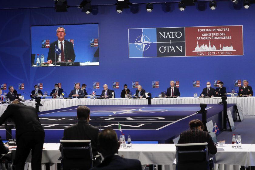 Украйна призова съюзниците си в НАТО да разгледат пакет от