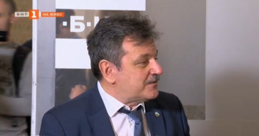 Д-р Симидчиев: Оставам в законодателната власт