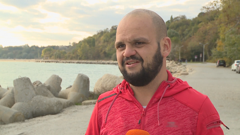 36 годишният рехабилитатор от Варна Андрей Трайков успява за 34 часа