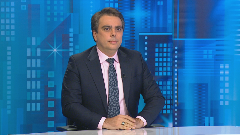 Силно се надяваме, че ще успеем да направим правителство. Нямаме