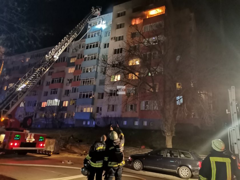Прокуратурата разследва умишлен палеж след пожара с 3 жертви в Благоевград