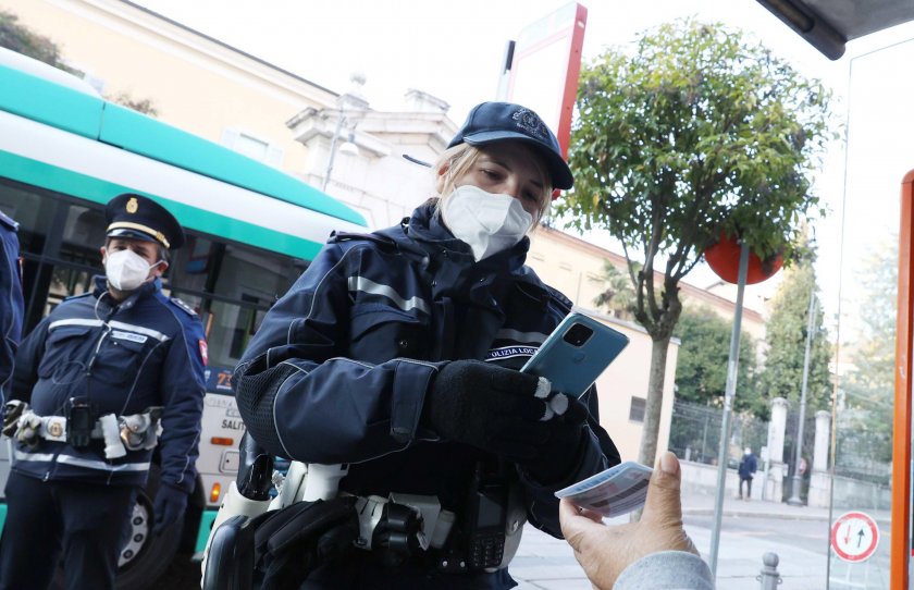 Нови ковид мерки в Европа