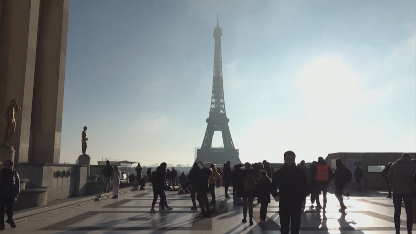 Европа срещу Омикрон: Празнуване при строги мерки