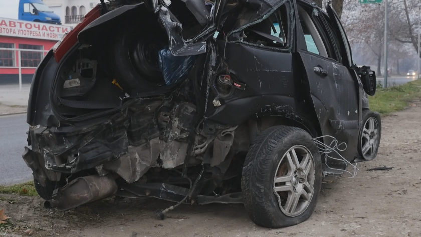 Няма опасност за населението, след като шофьор помете табло от газопреносната мрежа на Пловдив