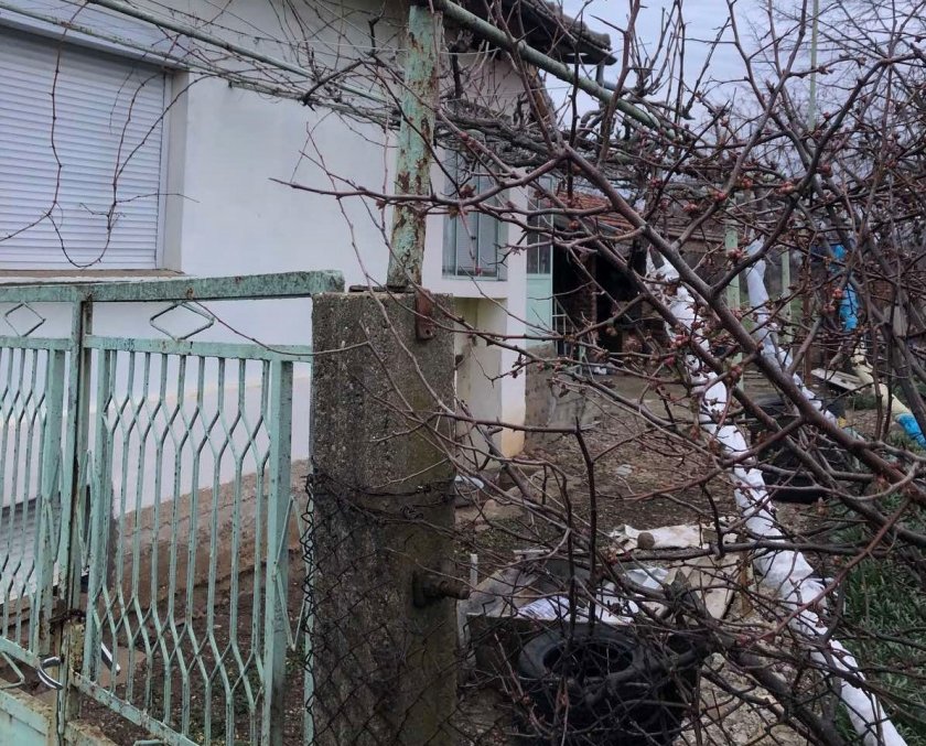 Майка е задържана за убийството на детето си