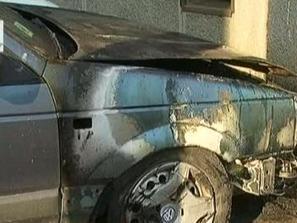 Два автомобила изгоряха в район Южен в Пловдив рано тази