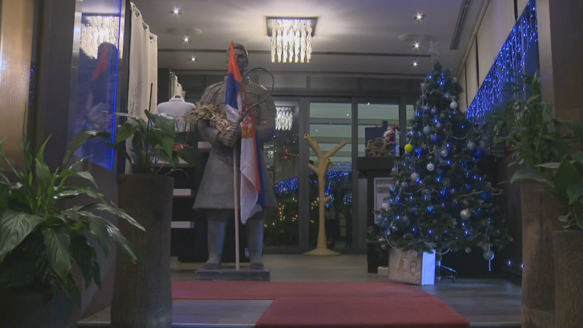 Екип на БНТ в Сърбия: Казусът "Джокович" и страстите в Белград