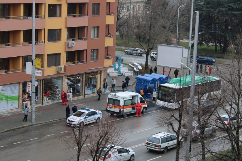 мъж почина автобус градския транспорт благоевград