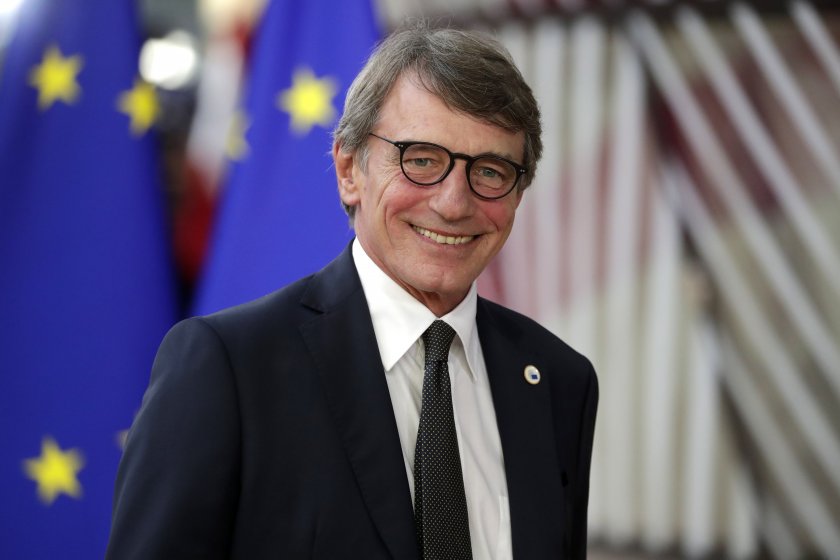 Флаговете на европейските институции в Брюксел ще бъдат свалени наполовина