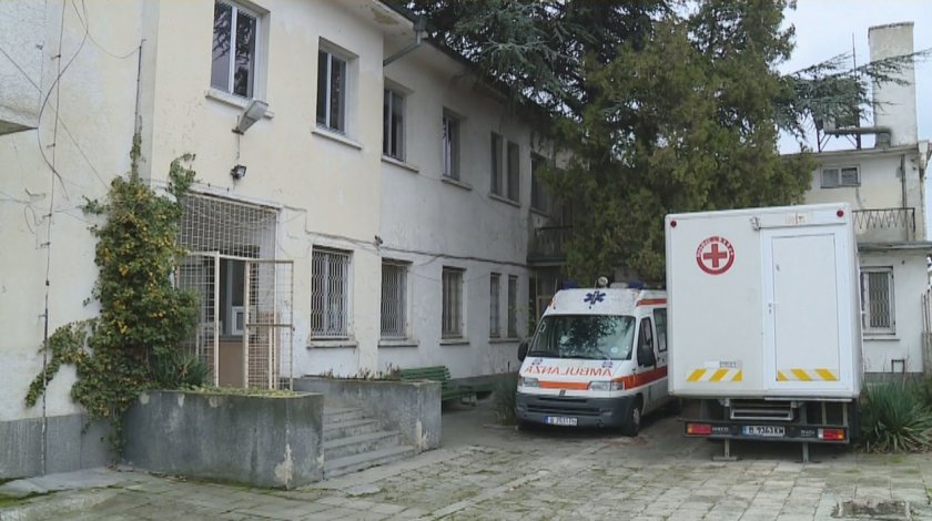 Специализираната болница за белодробни заболявания във Варна отново е на