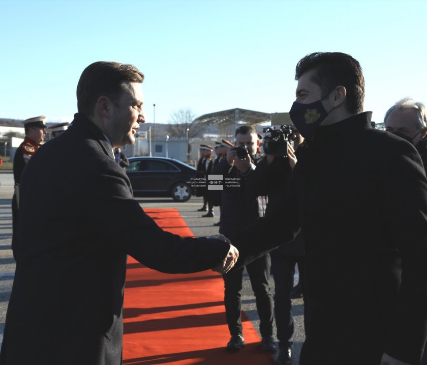 Министър-председателят Кирил Петков е на официално посещение в Скопие. На