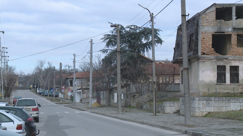 Заради високите сметки: Спряха уличното осветление в 17 населени места в Аврен