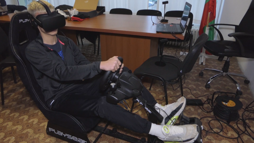 Компютърни програми показват опасностите на пътя при управление на превозно