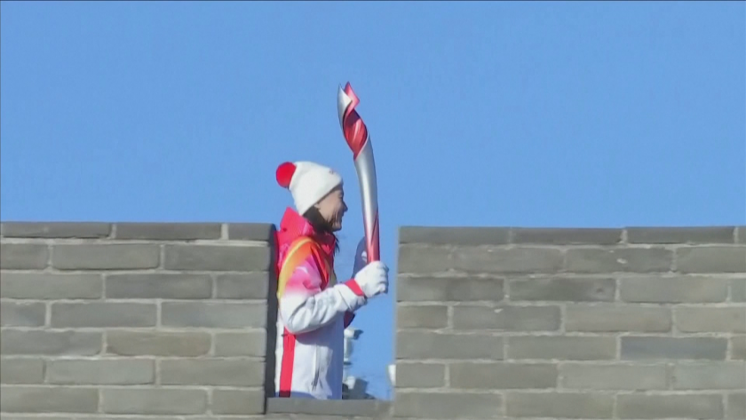 Щафетата с Олимпийския огън достигна до Великата китайска стена. Маршрутът