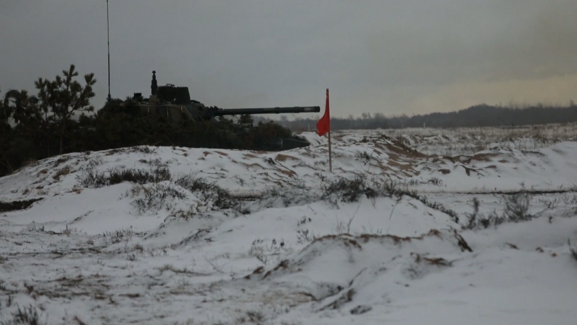 Москва и Киев започнаха мащабни военни учения