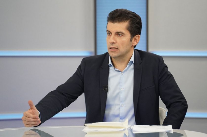 Премиерът Кирил Петков даде ексклузивно интервю в предаването Още от