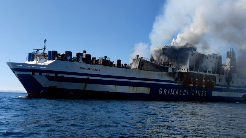 мвнр група българи изгорелия ферибот отпътуват страната вечер остават неизвестност