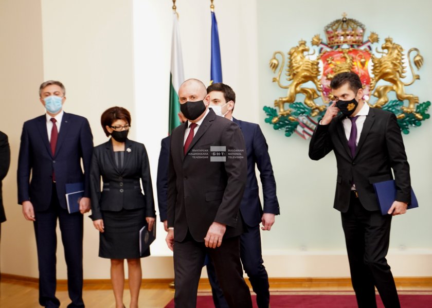 Президентът Румен Радев свика Консултативния съвет за национална сигурност. Кризата