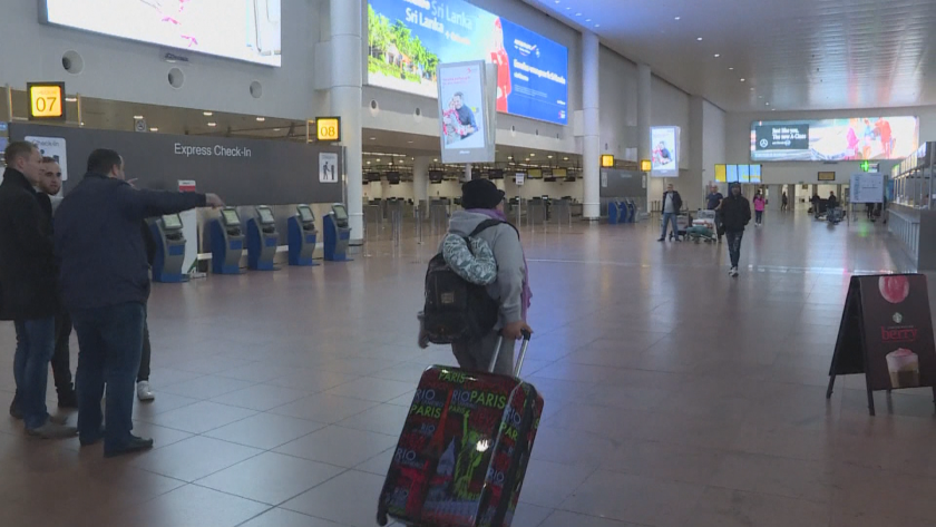 От днес всички пътуващи, които притежават валиден сертификат за ваксинация,