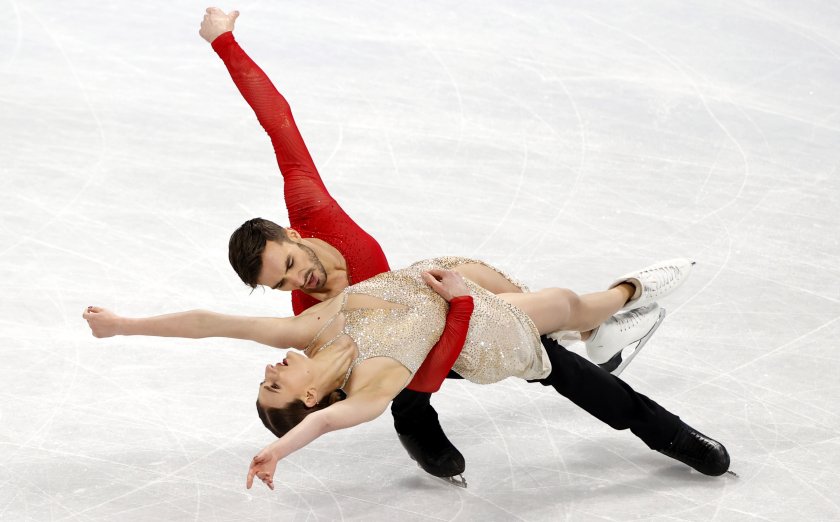 френски триумф пекин танцовите двойки