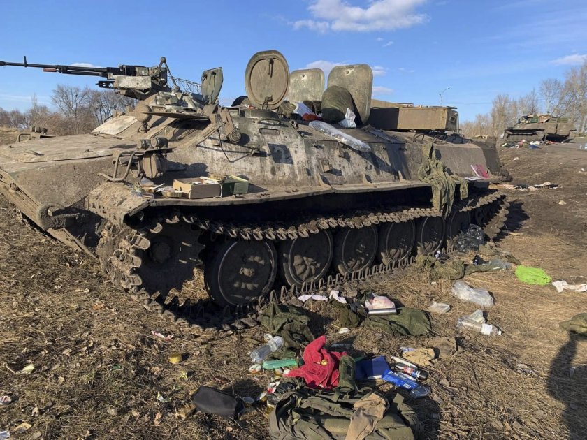 Руските въоръжени сили нахлуха в Украйна по суша, въздух и