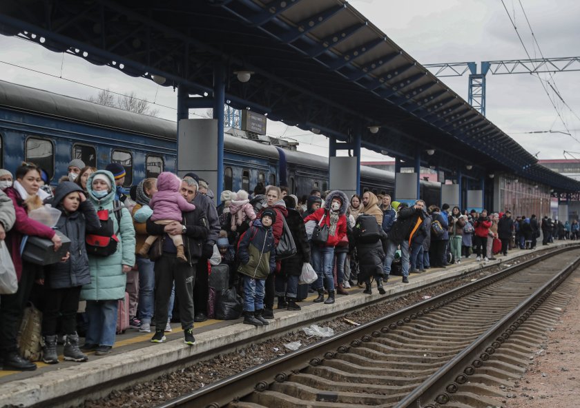 мвнр призовава всички български граждани използват евакуационните влакове украйна вижте разписанието