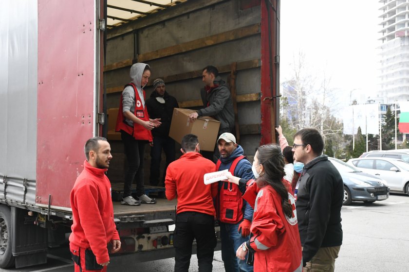 пети камион бчк българска хуманитарна помощ заминава украйна