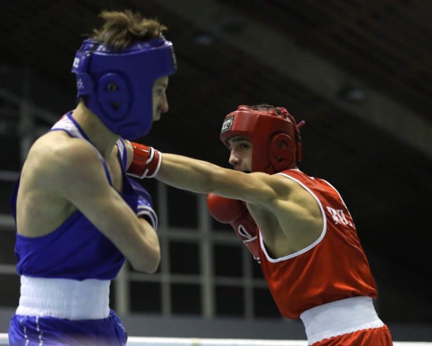 България със седем титли от боксовия турнир "Емил Жечев"