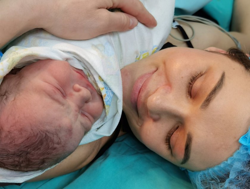 Днес в 14:10 часа се роди първото украинско момченце в