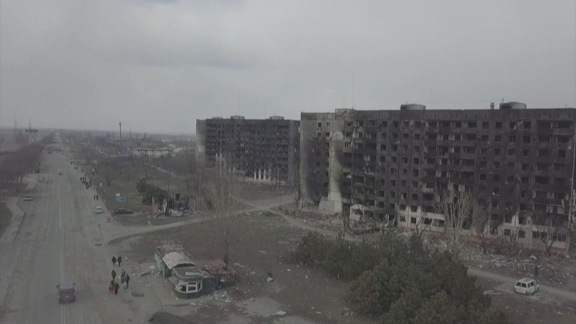 Снимка: Украинските власти съобщиха за бомбардирано училище с 400 души в Мариупол