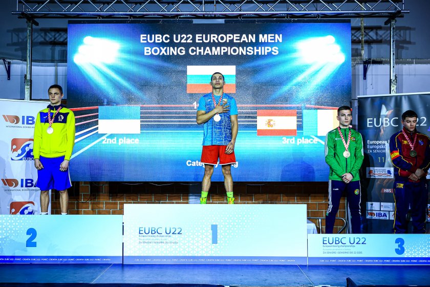 българия злато сребро два бронза европейското бокс младежи години