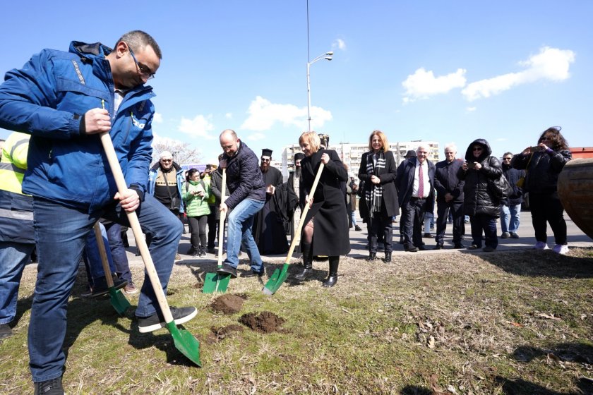 Започна строителството на три нови станции на столичното метро