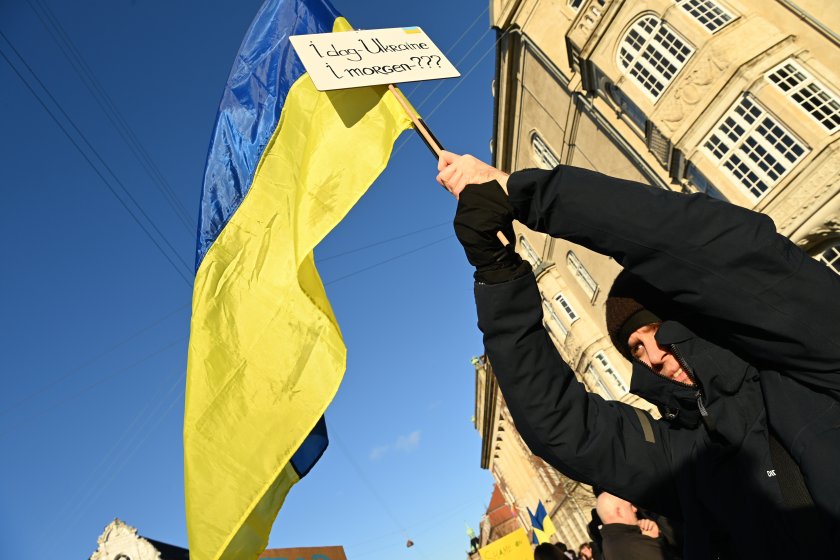 Дания съобщи, че ще изгони 15 руски дипломати в съответствие