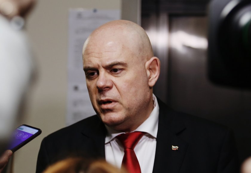 На 12 април ВСС решава дали да прекрати предсрочно мандата