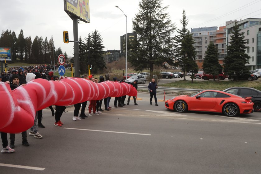 започна общонационалният протест бфс бояна протестиращите блокираха околовръстния път бул българия снимки