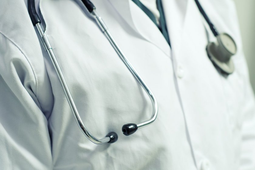 медицинската федерация подкрепа настоява отмяна промени задължителните сертификати здравни служители