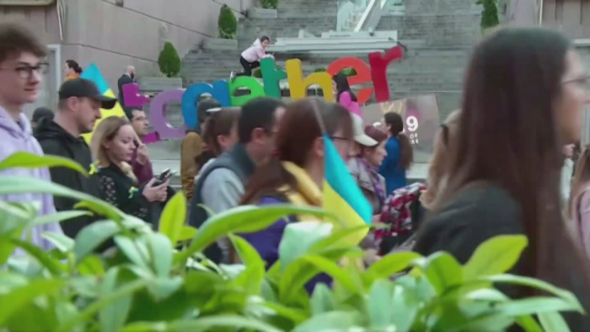 В Пловдив и днес подкрепиха украинския народ с мирно шествие.