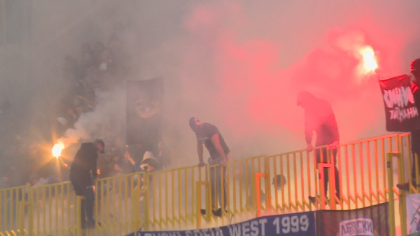 Неприятен инцидент беляза вчерашния мач между футболните клубове Пирин и