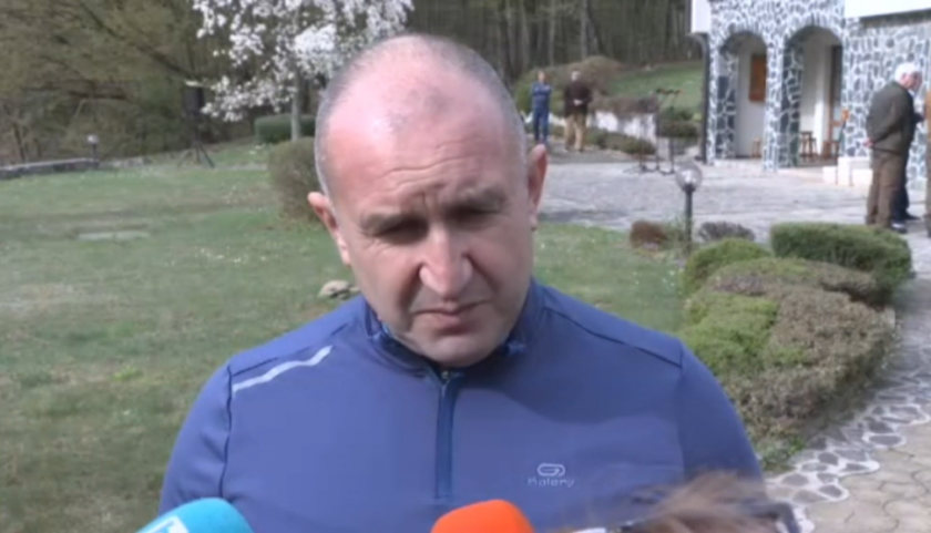 Румен Радев няма да освободи началника на НСО: Опитите да се подчинят службите не е в интерес на държавността