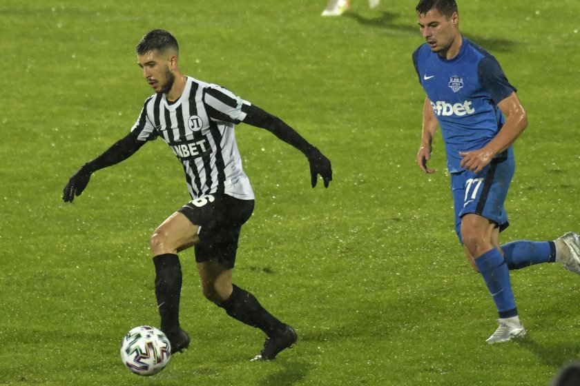 Локомотив (Пловдив) и Арда дават старт на плейофите в Първа лига