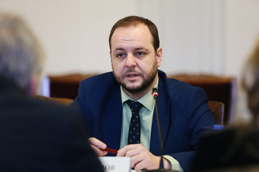 министър сандов засега екологични замърсявания заради войната украйна