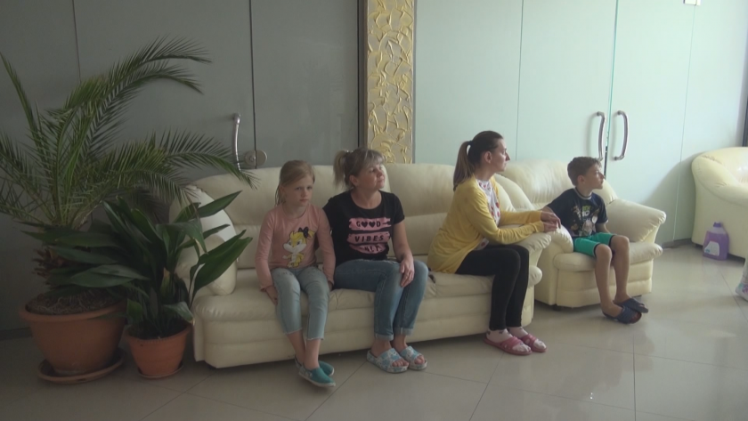 Украинци, намерили убежище в хотели по Южното Черноморие, са в
