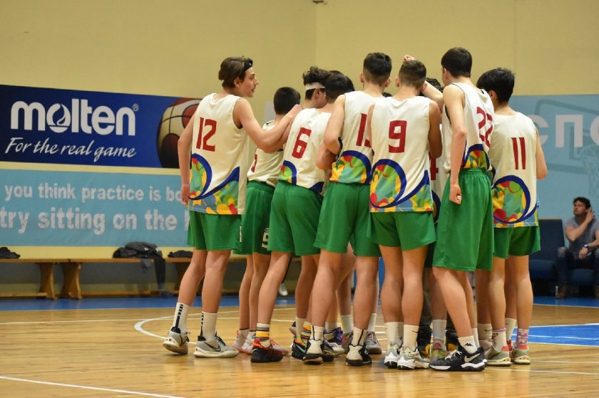 Баскетболните националки до 15 г. на България записаха нова победа