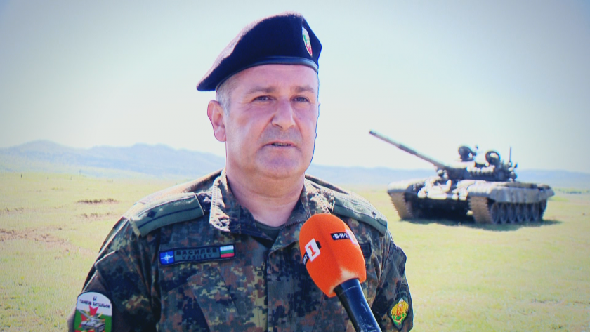 Модернизираният танк Т-72: Най-мощната бойна платформа на въоръжение в Сухопътните войски