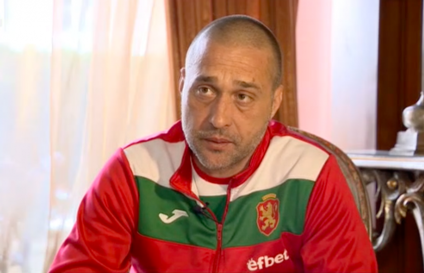 Българският национален отбор по футбол до 17 години започва днес