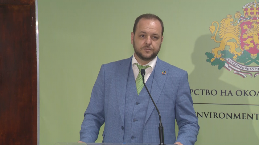 живо министър сандов българия осъдена наднормени нива системно нарушение отношение серния диоксид