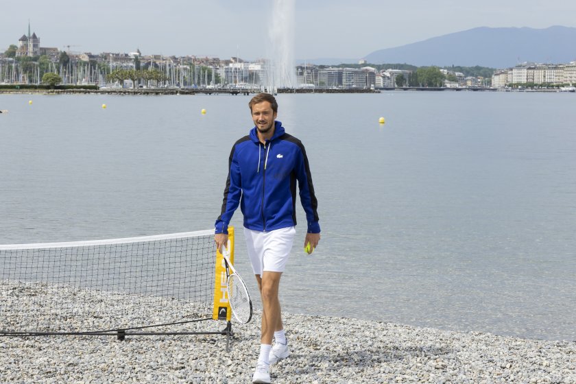 Медведев преди завръщането си на корта: Чувствам се добре физически и готов за игра